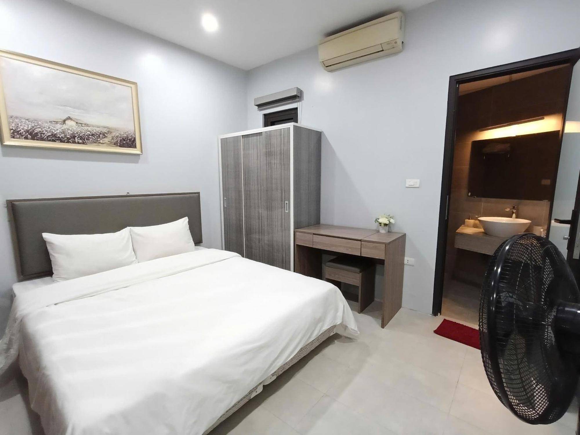 Blue Home Homestay Ha Noi Hanoi Esterno foto